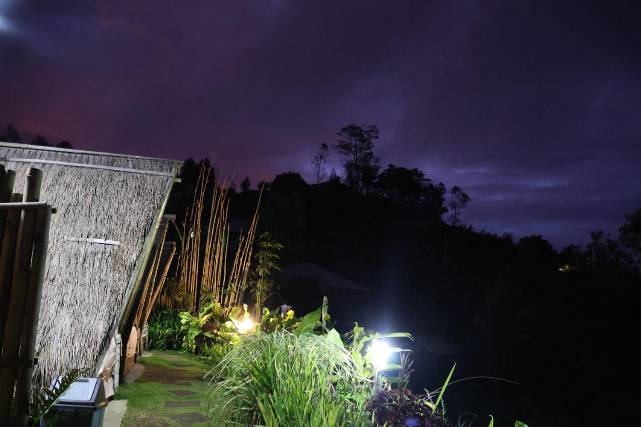 Hotel Bali Sunrise Camp & Glamping Kintamani Esterno foto