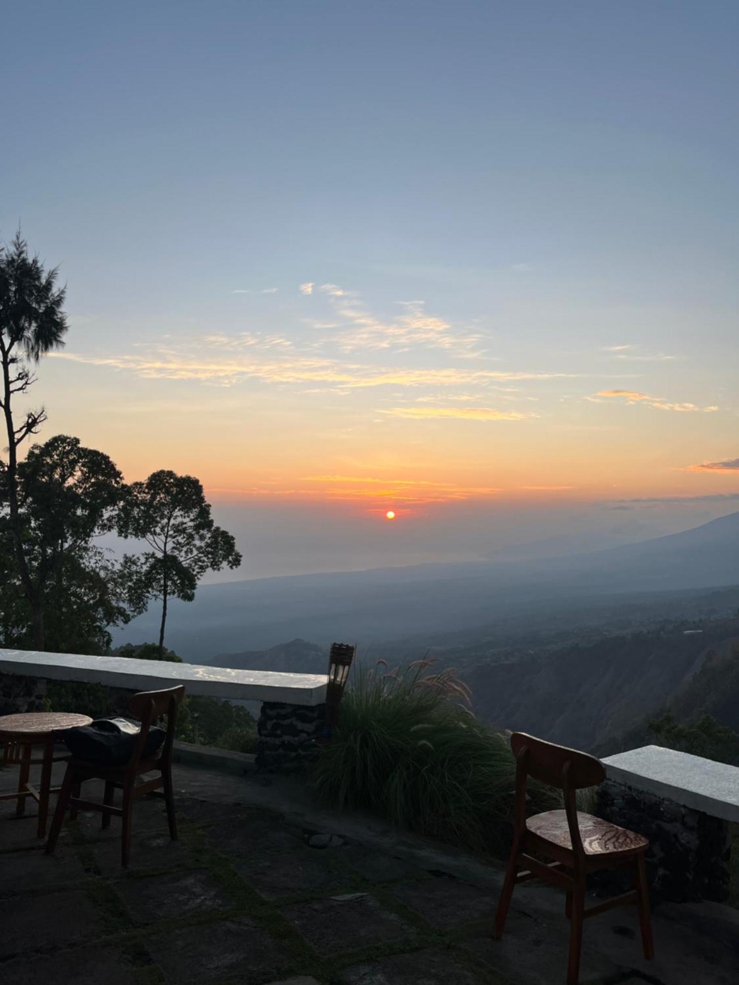 Hotel Bali Sunrise Camp & Glamping Kintamani Esterno foto